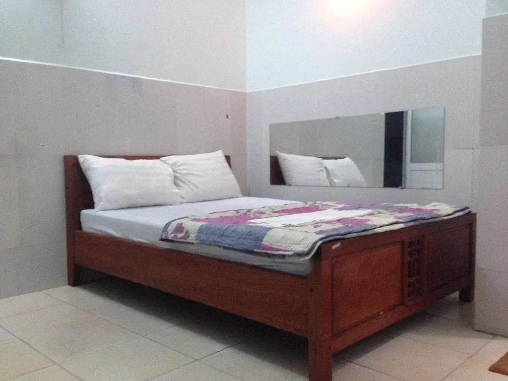 Scorpion Hotel