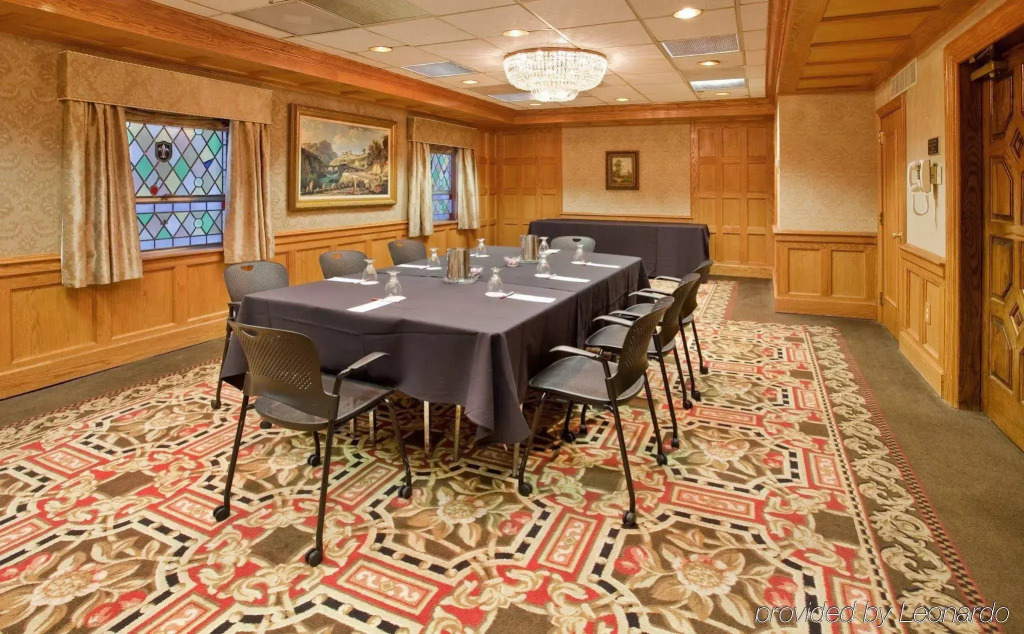 Clayton Plaza Hotel & Extended Stay