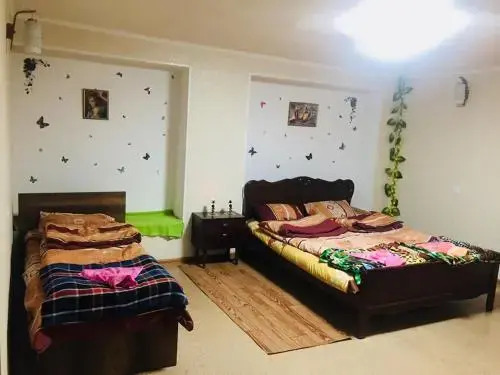 Hostel FORREST