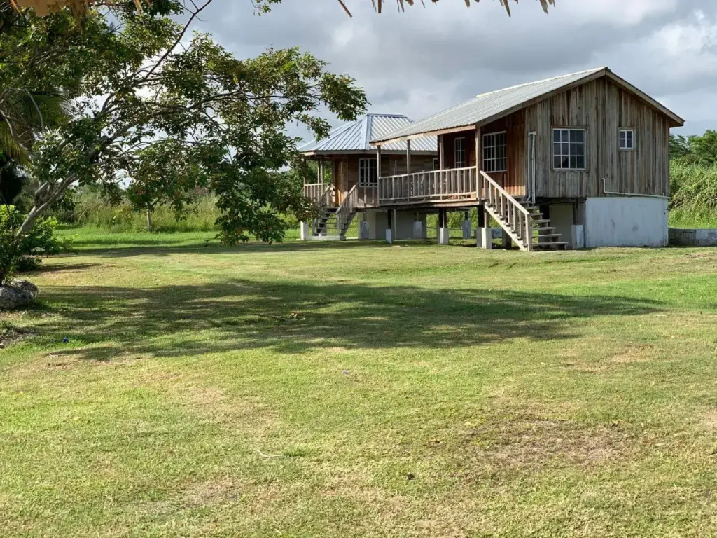 Lamanai Riverside Retreat