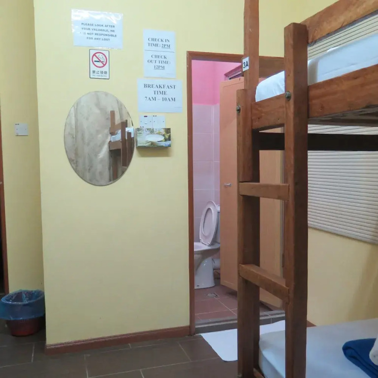 Postar's Backpacker - Hostel