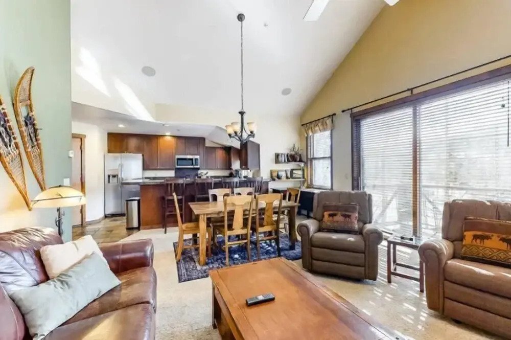 3 Bedroom Townhome in Downtown Breckenridge, off Main Street With Pool, and Hot Tubs