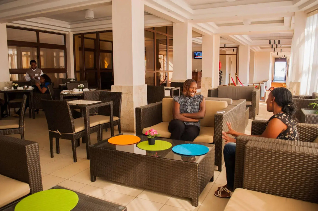 Emeli Hotel