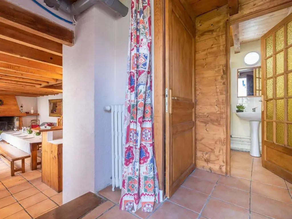 Maison spacieuse pour 11 pers. avec terrasses et jardin à Vielle-Aure - FR-1-296-335