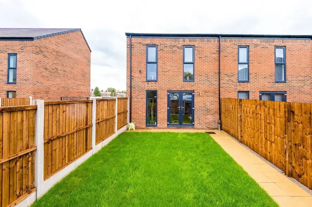 Stunning 3-bed House in Salford