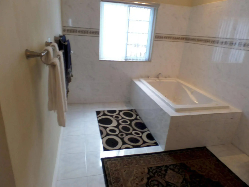 Luxurious Romantic Suite Kensington