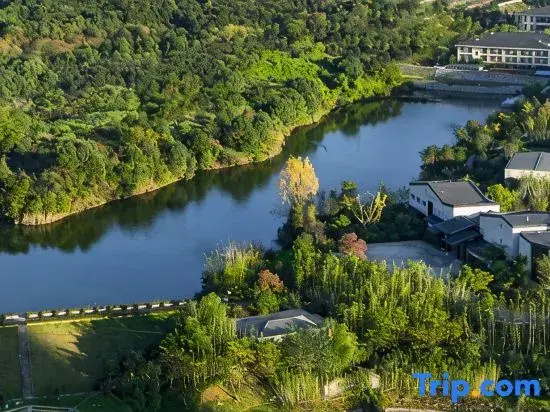 Jiangnan Health Culture Village, Qingxiao Jingshe