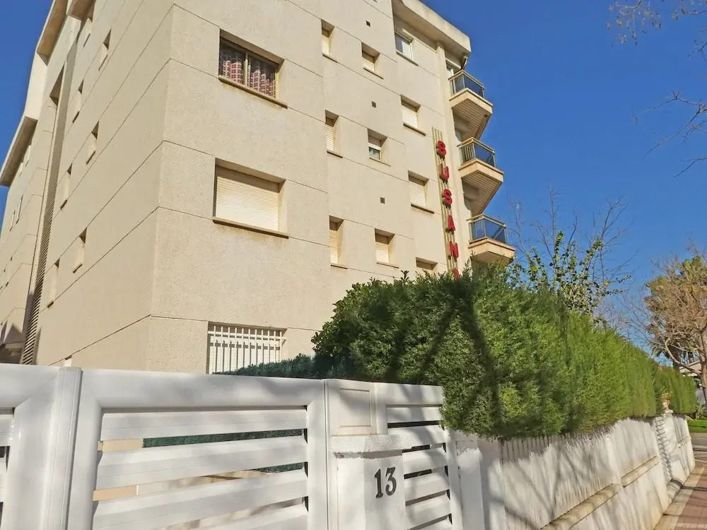 Apartamentos Susana 3000