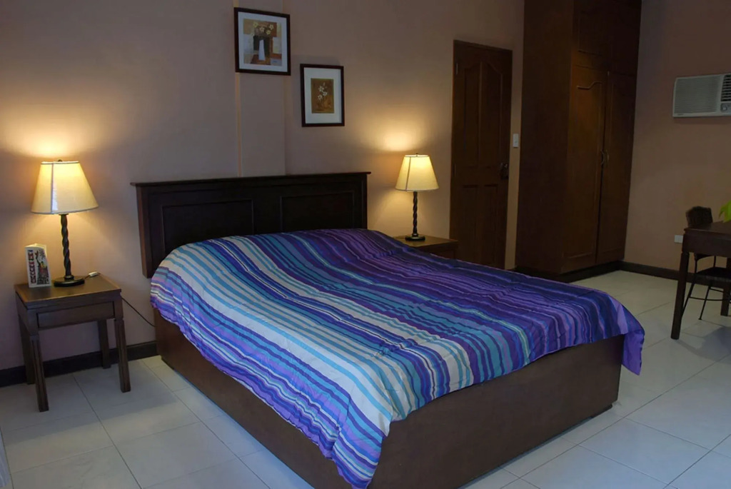 Playa Papagayo Beach Inn