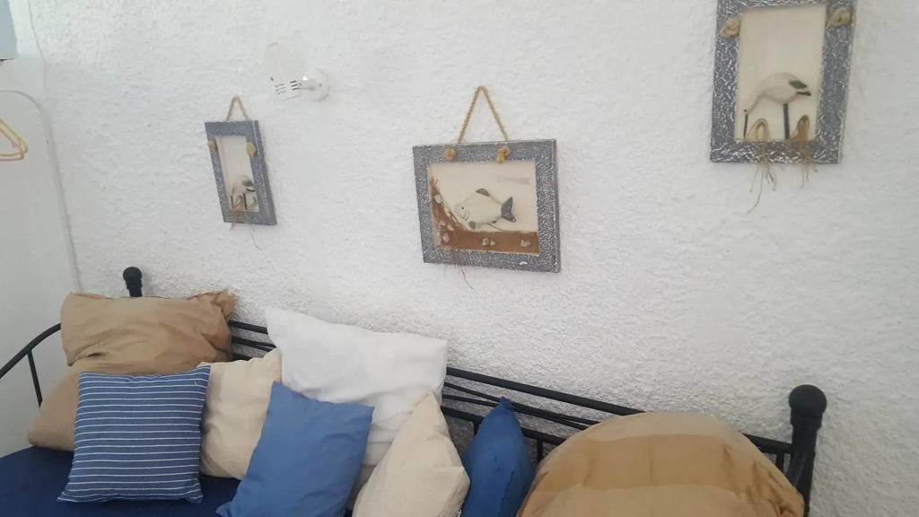 Mantos Rooms
