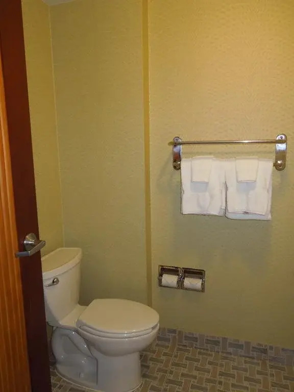 Maui Sands Resort & Indoor Water Park