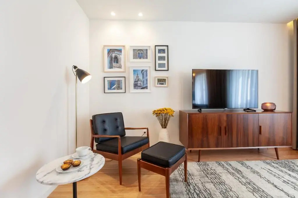 Avenida Residence