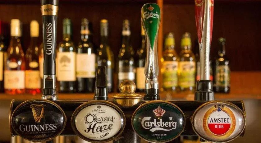 Three Horseshoes Inn