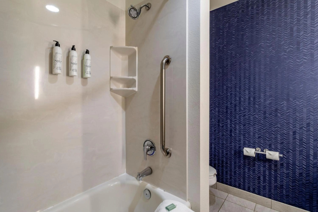 Fairfield Inn & Suites Cherokee