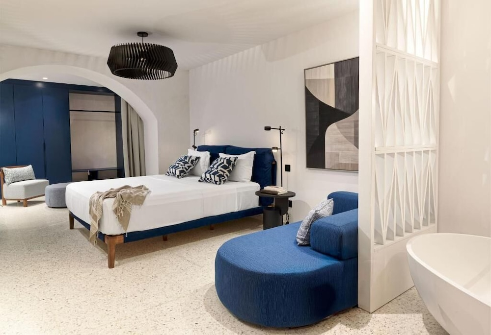 LYO II Boutique Suites Mykonos