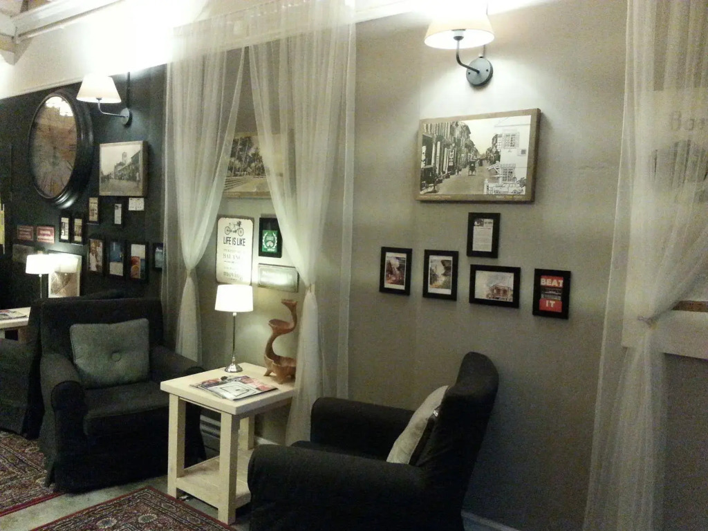 Mango Tree Place - Hideaway