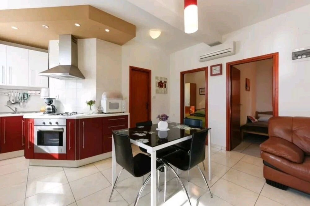 Apartment Rena Preko