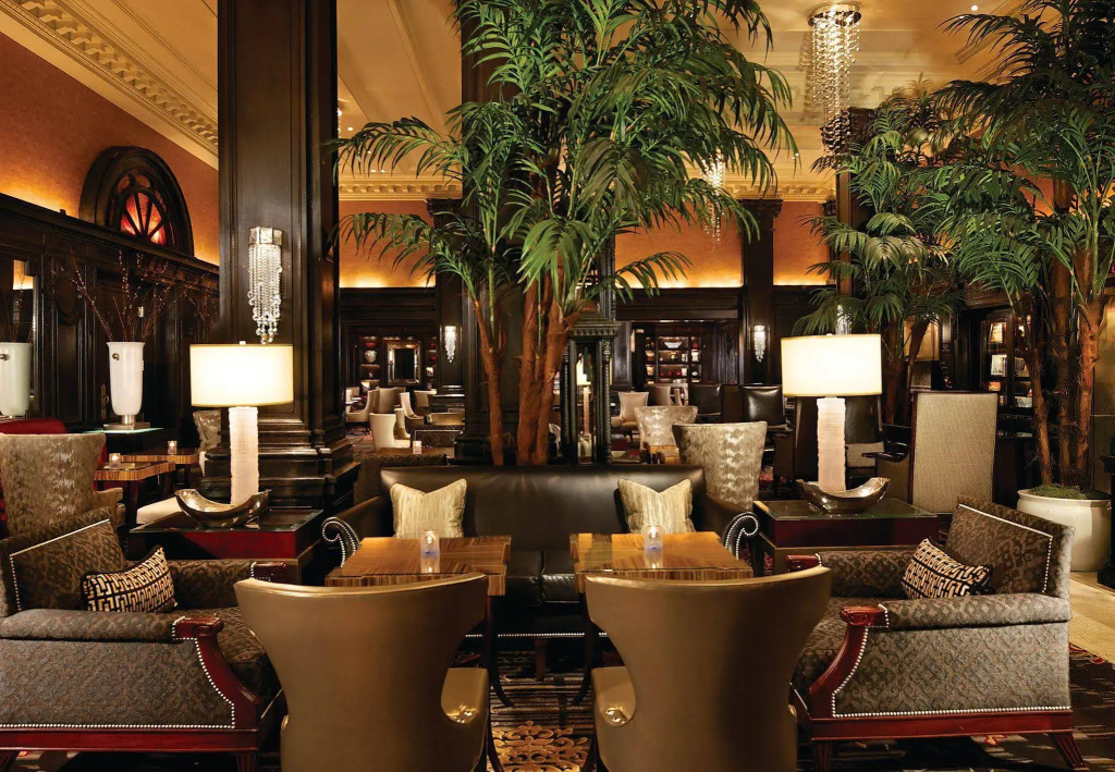 The Algonquin Hotel Times Square, Autograph Collection