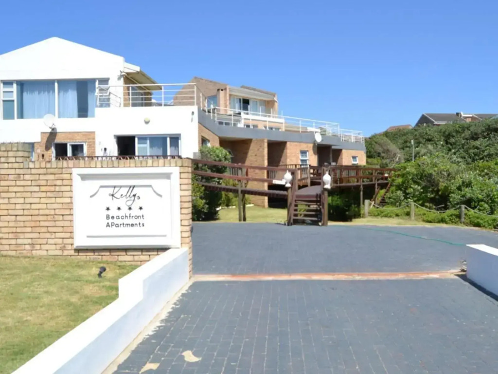 Kelly's Beachfront Apartments