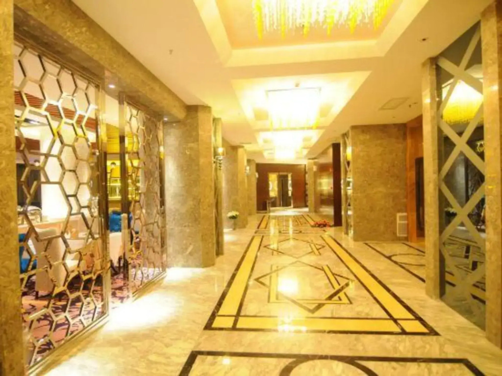 Diamond International Hotel