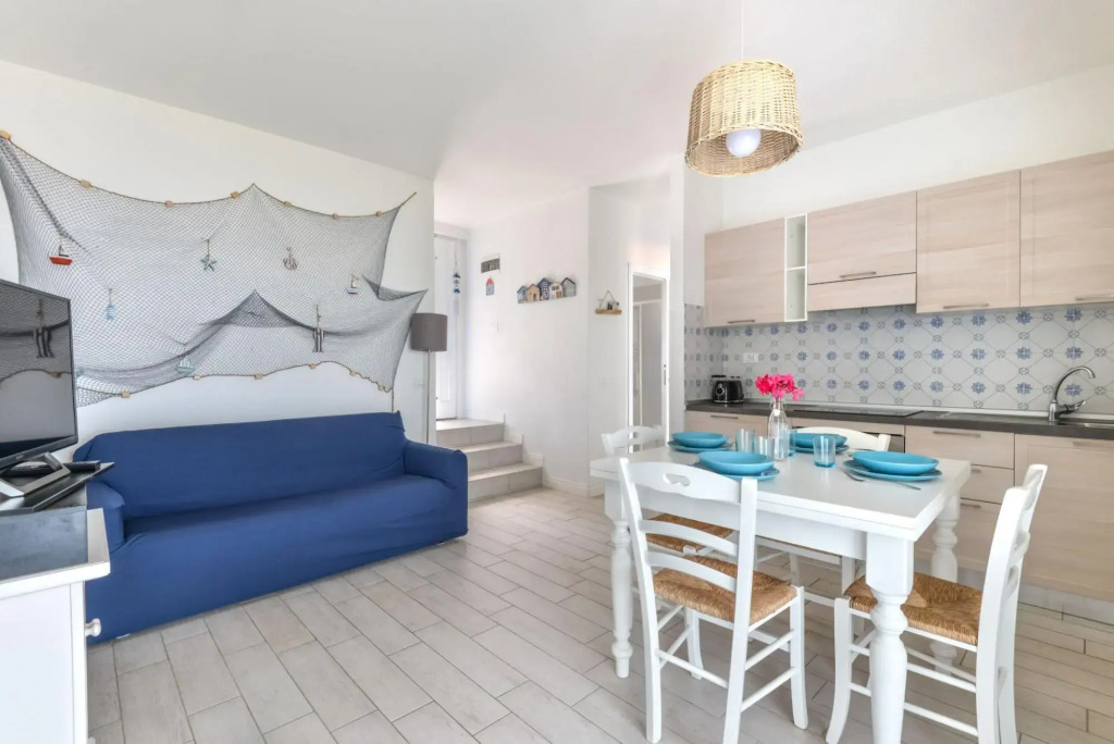 Bel Horizonte three-room apartment a few steps away to the town center-Casa Paba
