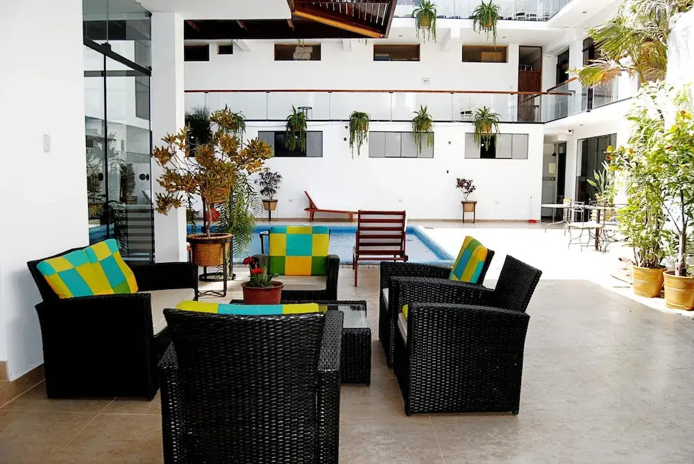 MC Hotel Ica