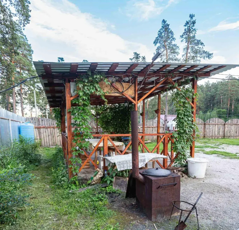 Дом у реки
