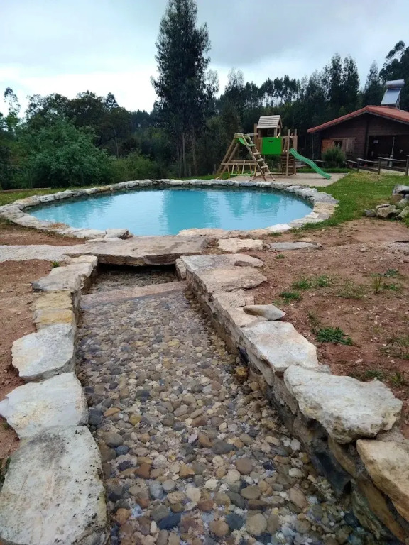 House With 2 Bedrooms in Figueiró dos Vinhos, With Wonderful Mountain