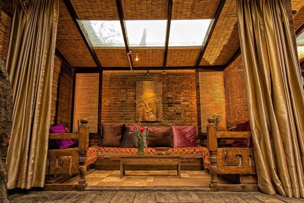Hongchen Jintu Inn Wenzhi Alley