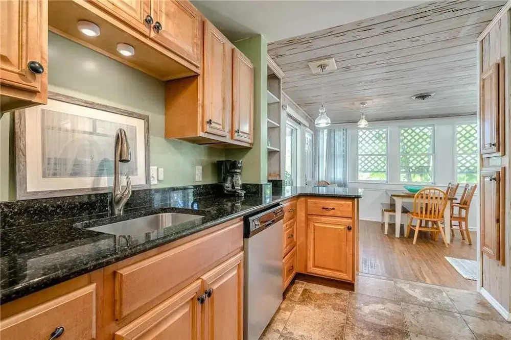 Siesta Shores B13 - Three Bedroom Condo