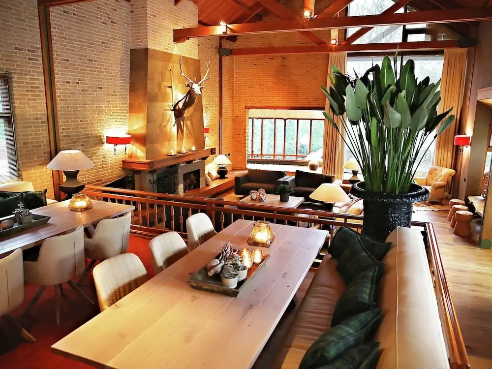 Unique & Modern Constructed Villa in Apeldoorn With Jacuzzi