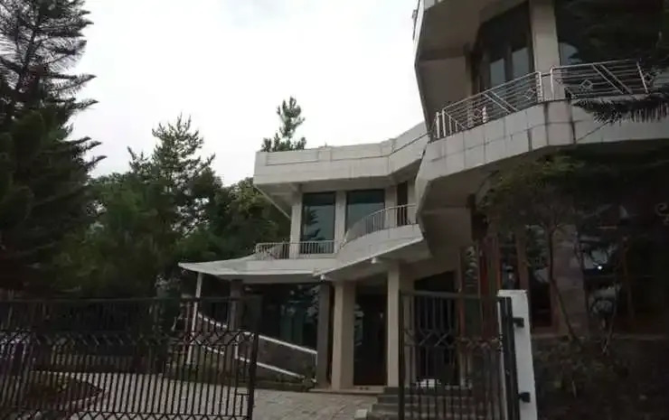 Villa Batu Hijau