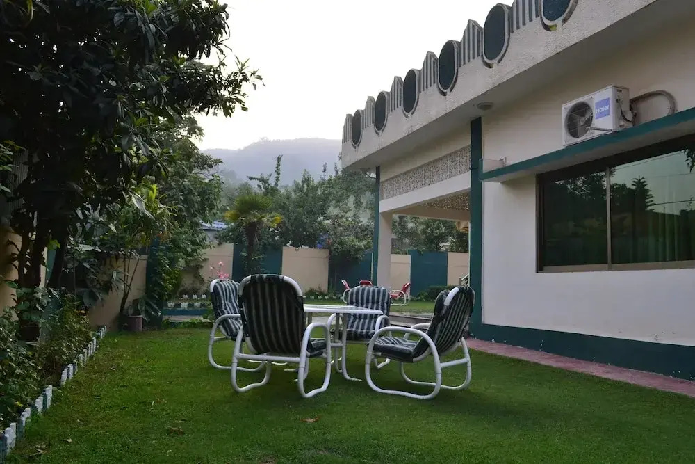West End Lodges
