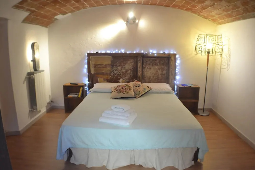 Charming Getaway in Florence.. European University
