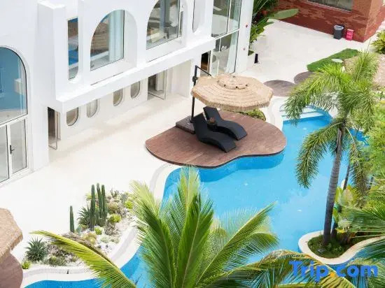 Floral Hotel · MiLin ChunHuan Hotel