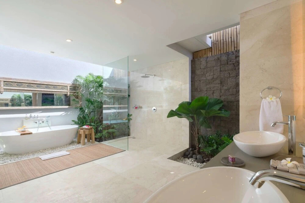 Imagine Your Family Renting a Luxury Holiday Villa Close to Seminyaks Main Attractions, Villa Bali 2043