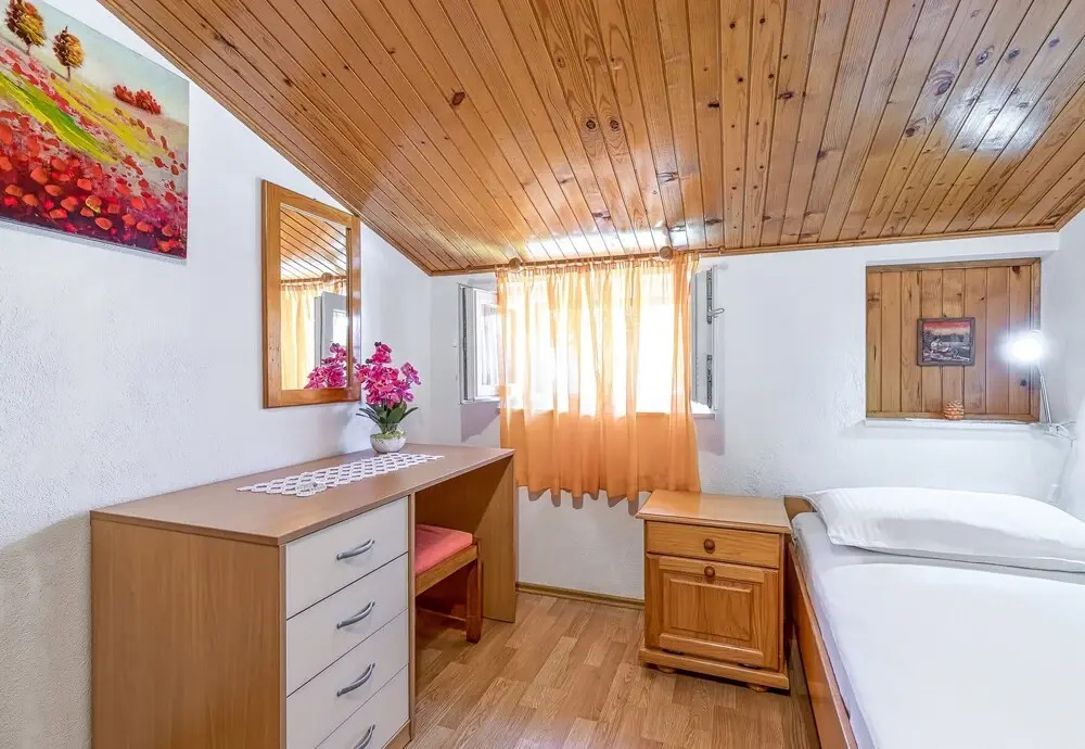 Brač Island Apt Mladineo A3 300mt From s