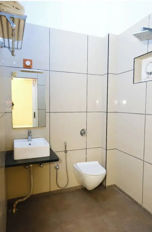 Hotel Bharati