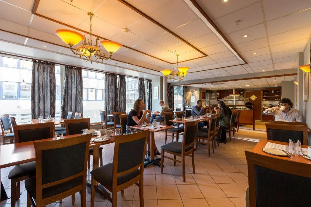 First Hotel Amalie
