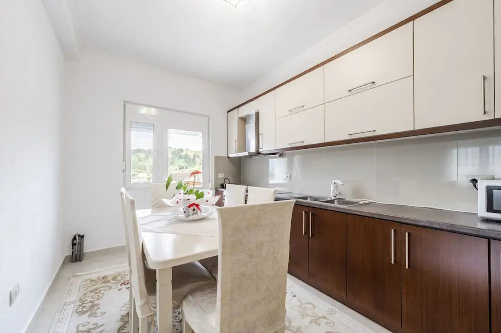 Hometown Apartment 1 Spacious 3BR