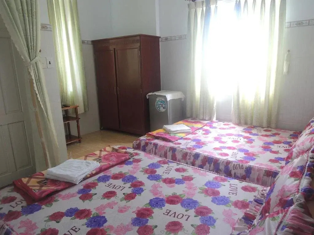 Truong Phat Motel