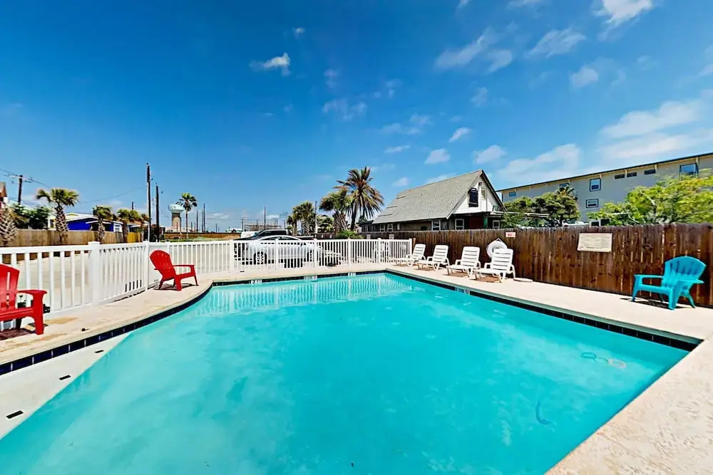 1617 S Station St 8 Home 3 Bedrooms 2 Bathrooms Home