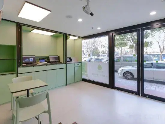 Hi Inn Shanghai Childrens Medical Center