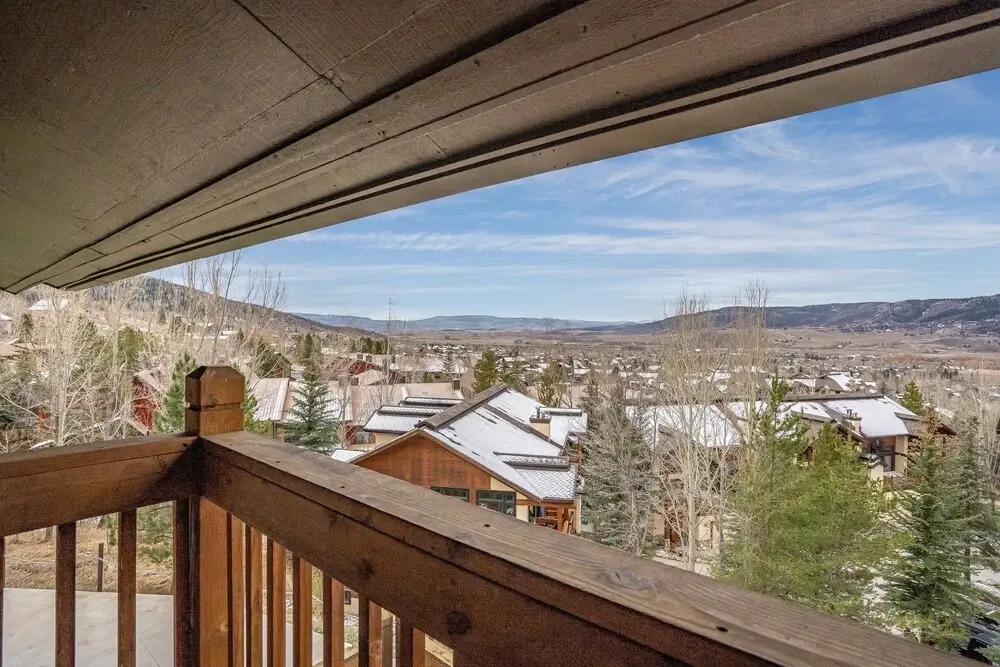 Winterset 3 3 Bedroom Condo by RedAwning