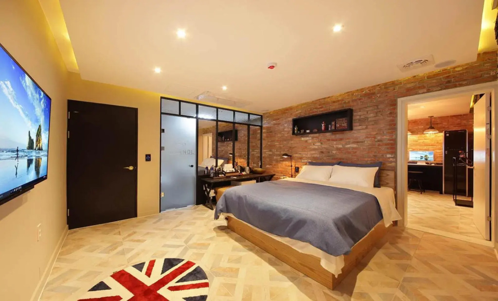 Hotel Nol