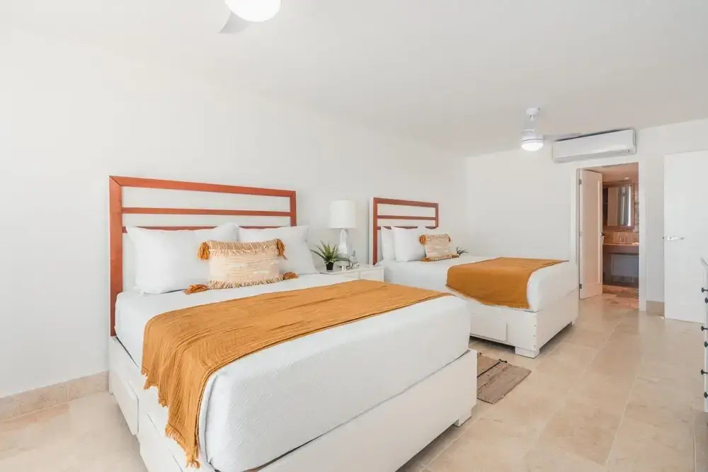 Breakfast Included 1BR apt Green One Playa Dorada CB4
