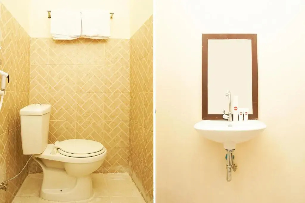 OYO 494 Nadia Homestay Syariah Near RSU Premier Surabaya Kota Surabaya