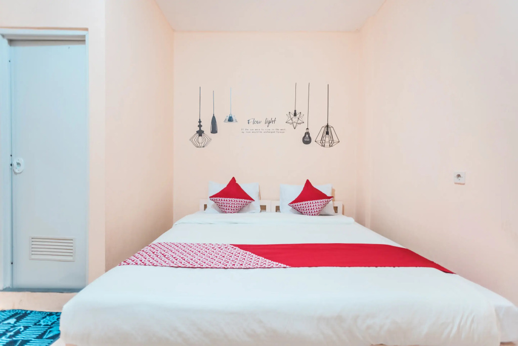 Super OYO 2034 Eden Guest House