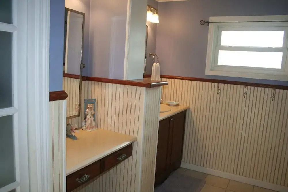 Bay Mar Bungalow 2 in Fort Myers Beach