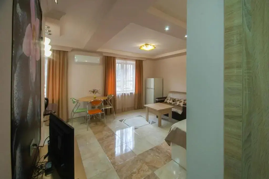 Studio on Papazyan 12